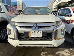 میتسوبیشی L200